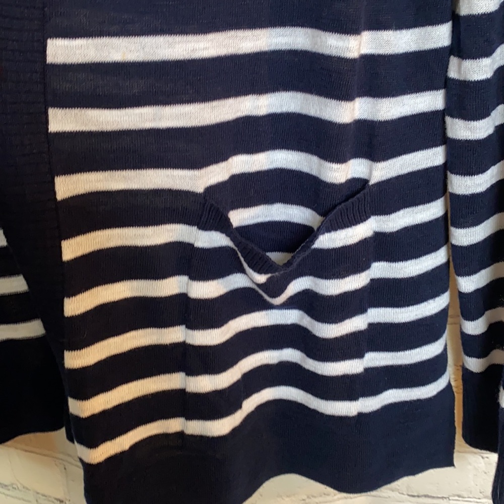 Cardigan - Picture 2 of 3